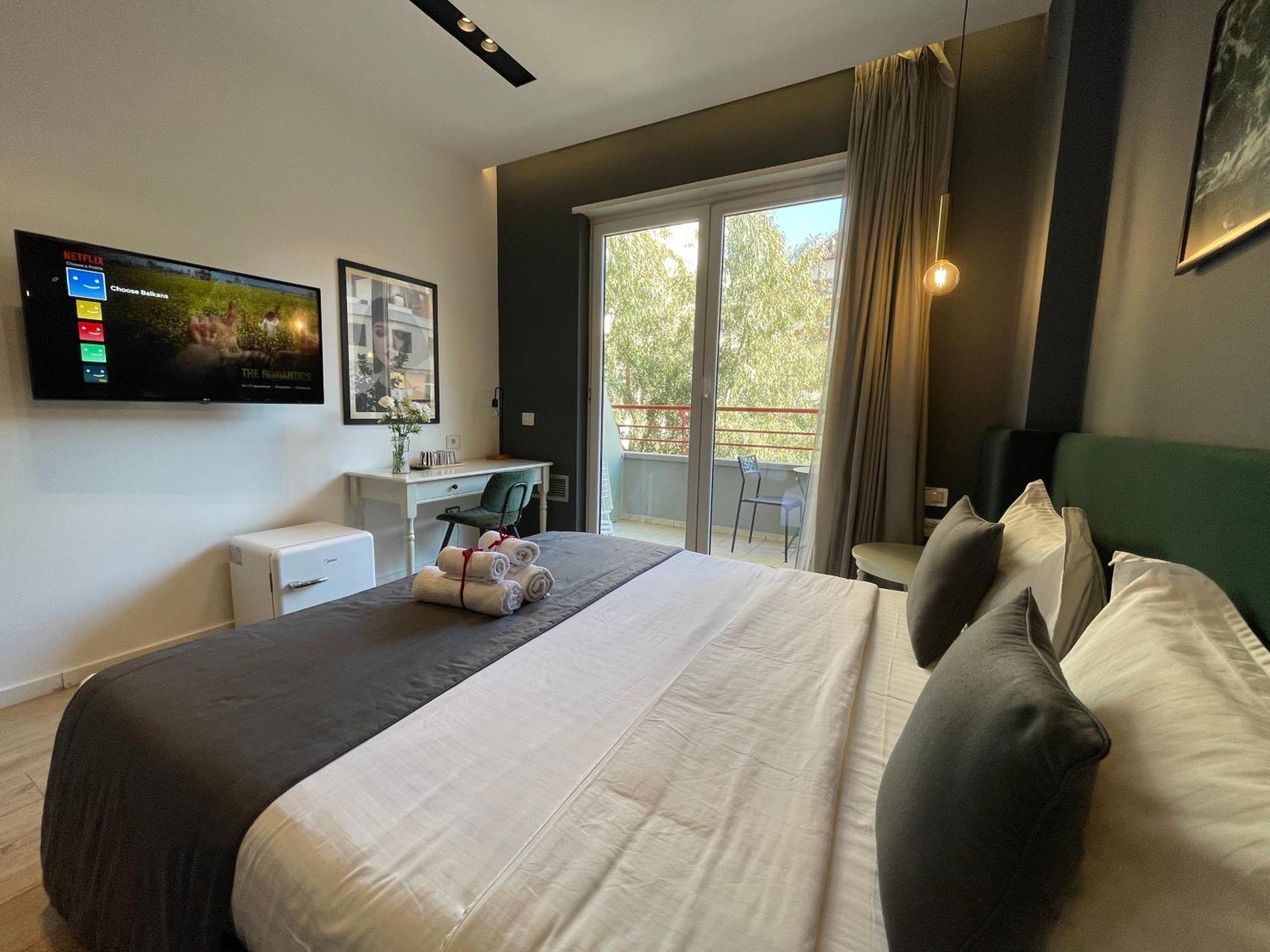 Retreat Apartments Tirana Kültér fotó